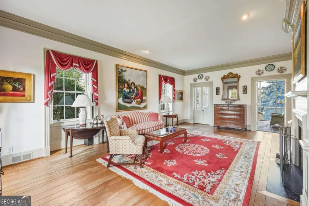 1606 Riverside DR Gainesville, GA 30501