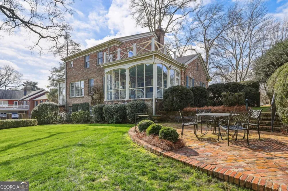 1606 Riverside DR Gainesville, GA 30501