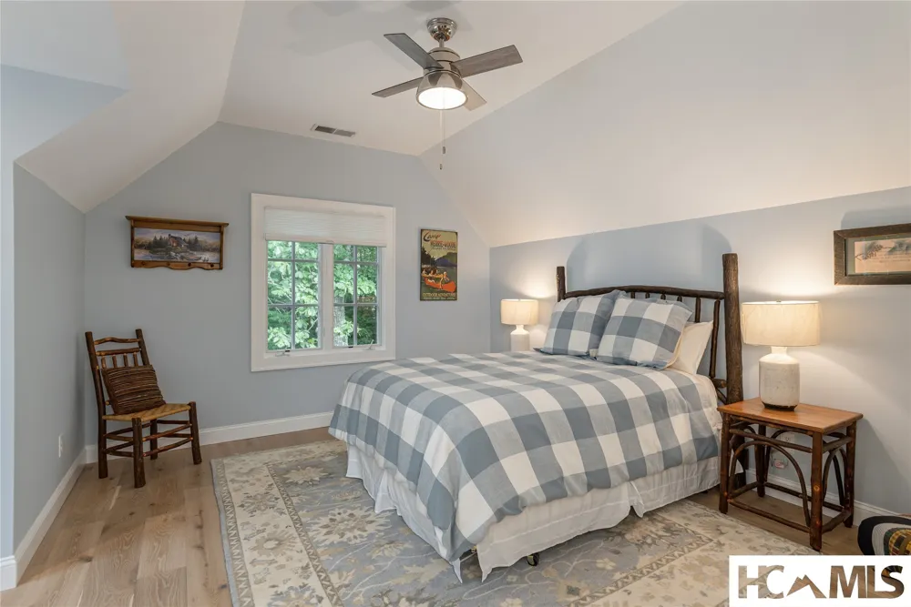 74 Wildberry Lane Cullowhee, NC 28723