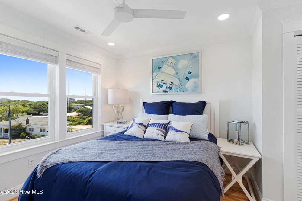 1010 Salter Path Road #6, Mariner's Point Indian Beach, NC 28512