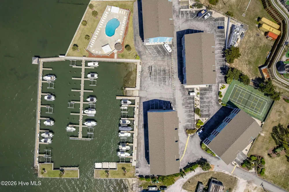 1010 Salter Path Road #6, Mariner's Point Indian Beach, NC 28512