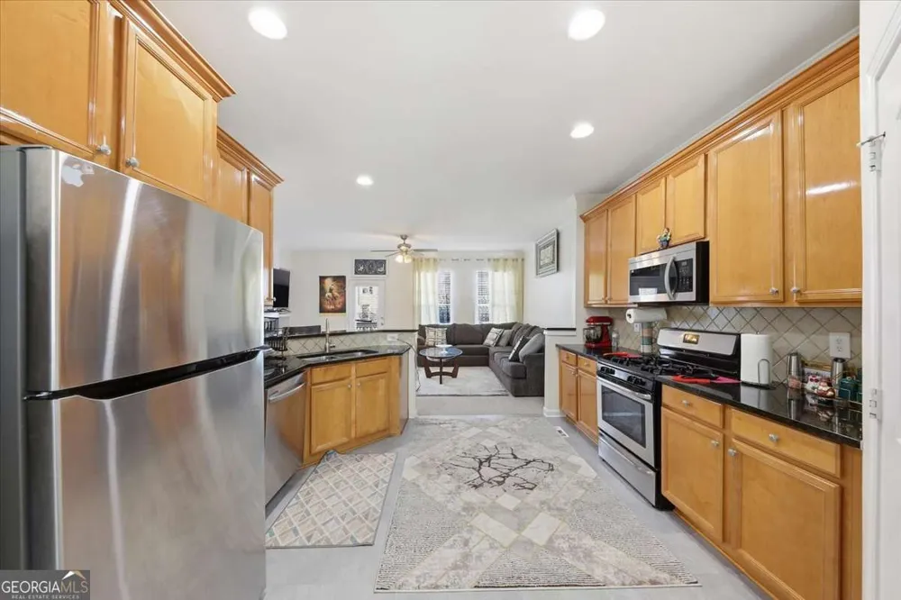 4941 Mountainside TRL Stone Mountain, GA 30083