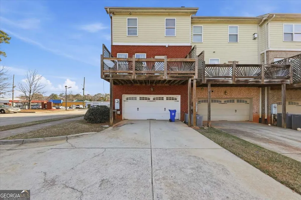 4941 Mountainside TRL Stone Mountain, GA 30083