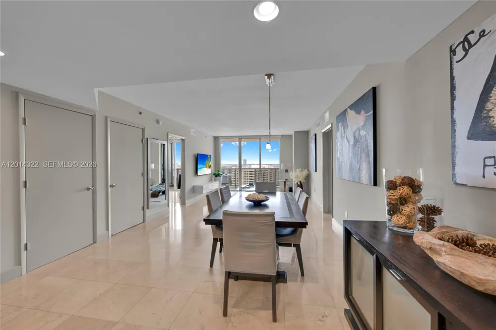 1800 S Ocean Dr #2007 Hallandale Beach, FL 33009