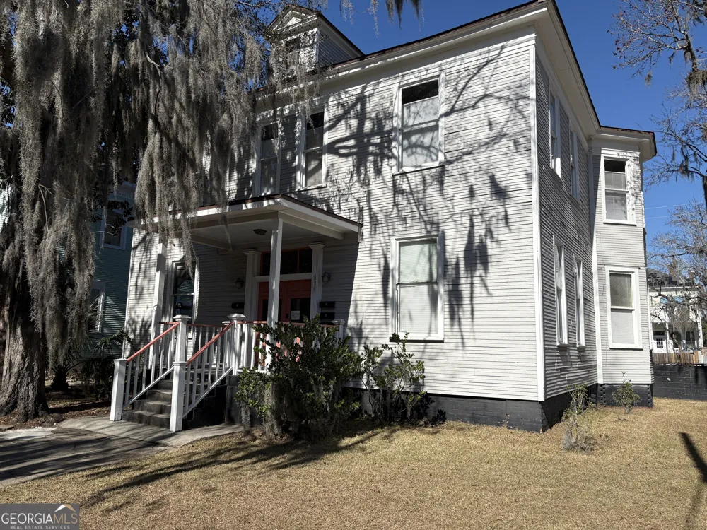836 E Henry ST Savannah, GA 31401