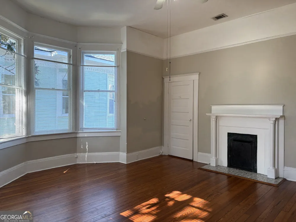 836 E Henry ST Savannah, GA 31401