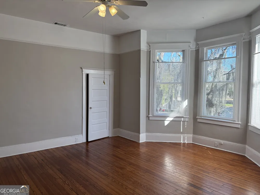 836 E Henry ST Savannah, GA 31401