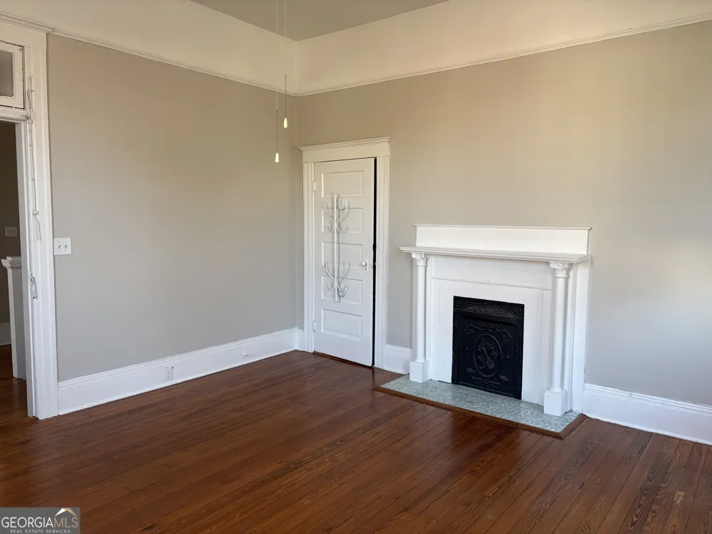 836 E Henry ST Savannah, GA 31401