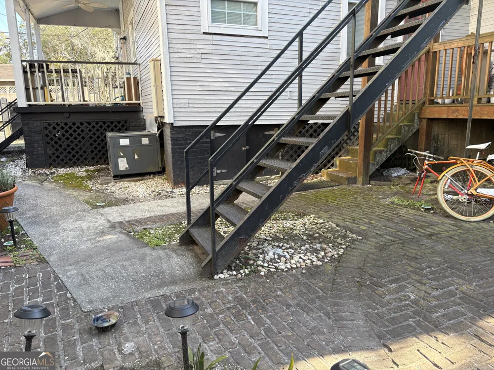 836 E Henry ST Savannah, GA 31401