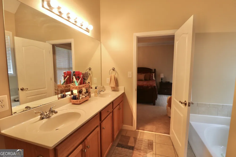 190 Roundtree WAY Williamson, GA 30292