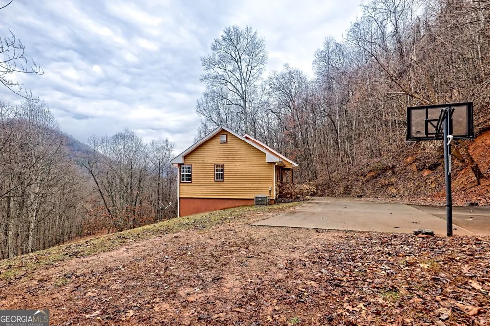 162 Eagles View Valley Hayesville, NC 28904