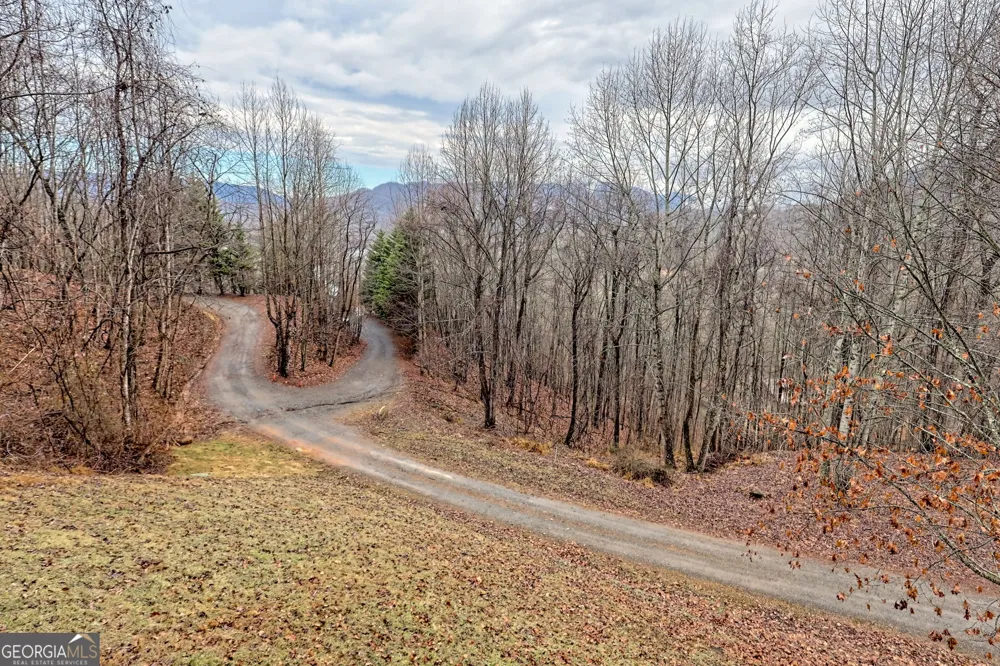 162 Eagles View Valley Hayesville, NC 28904