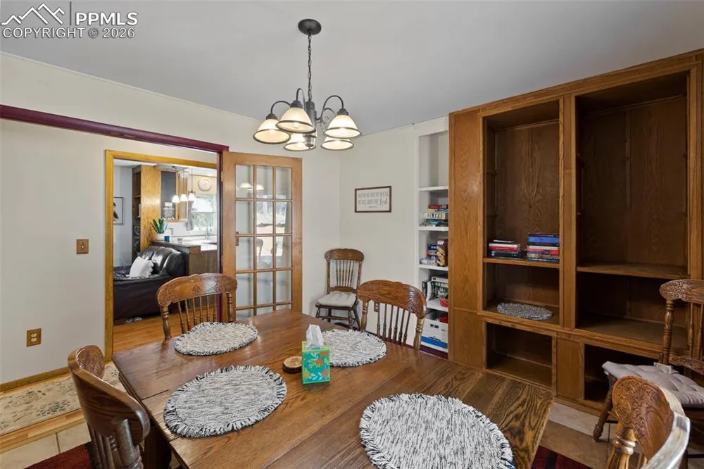1110 Pikes Peak Drive Florissant, CO 80816