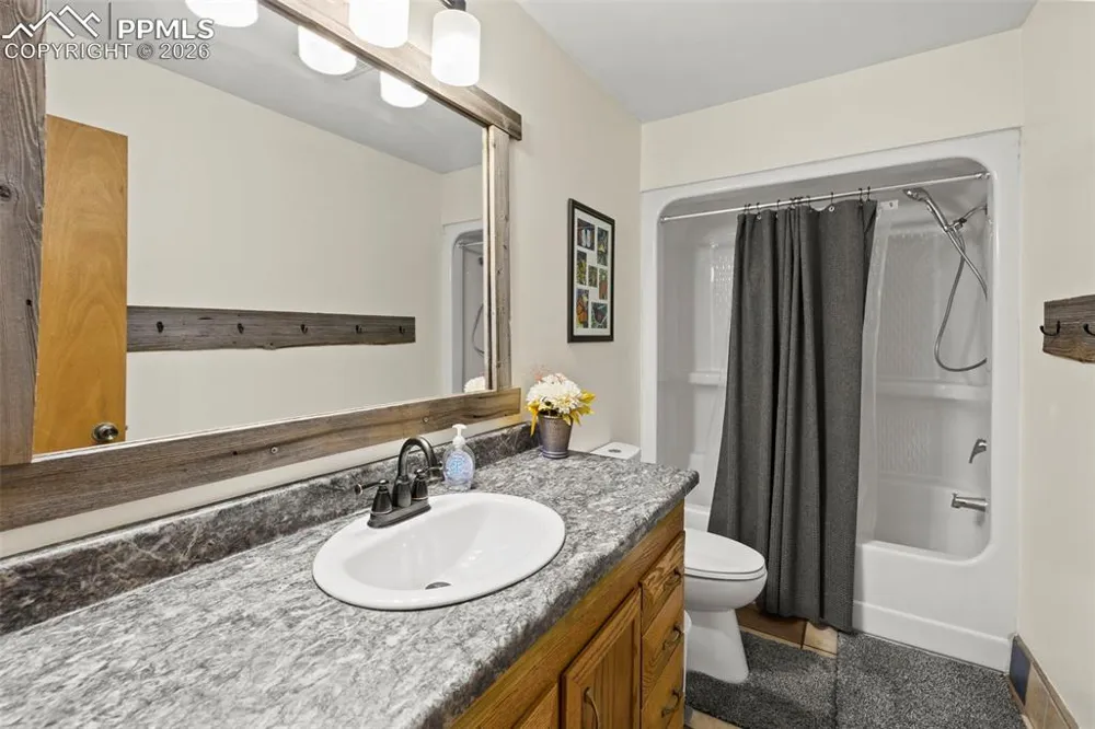 1110 Pikes Peak Drive Florissant, CO 80816