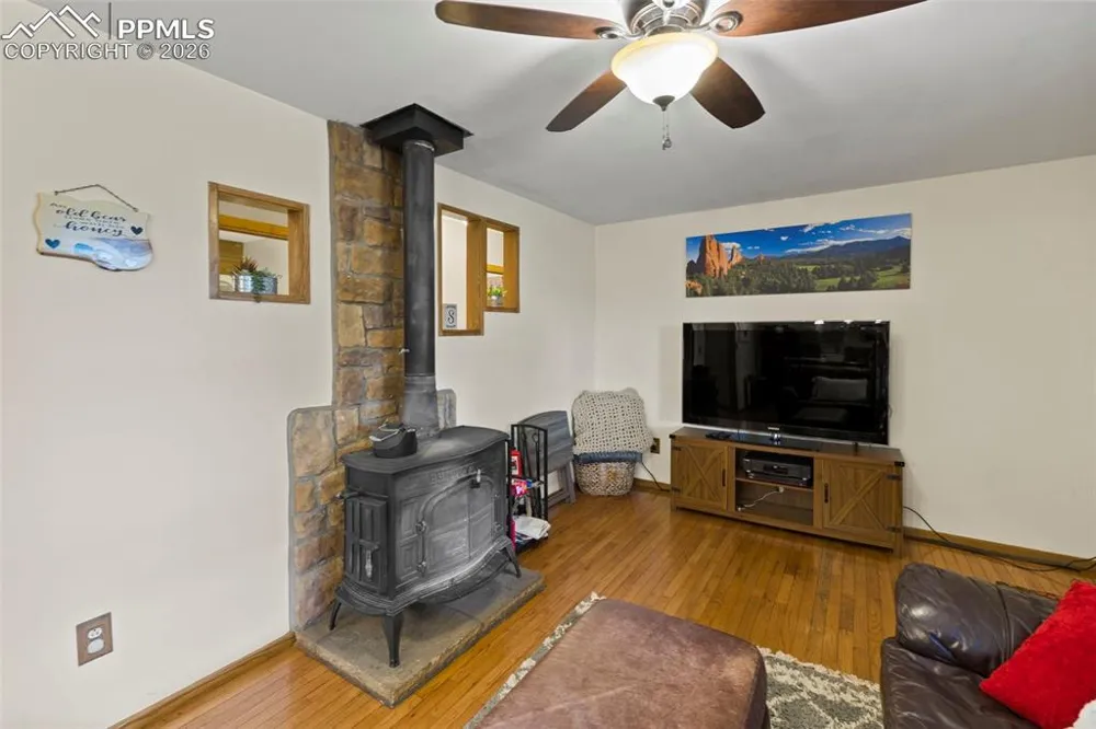 1110 Pikes Peak Drive Florissant, CO 80816