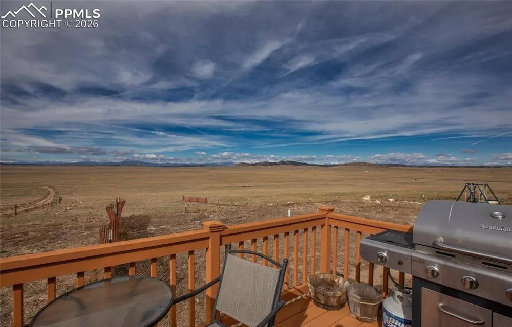 1888 Lakeview Drive Lake George, CO 80827