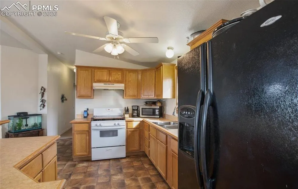 1888 Lakeview Drive Lake George, CO 80827