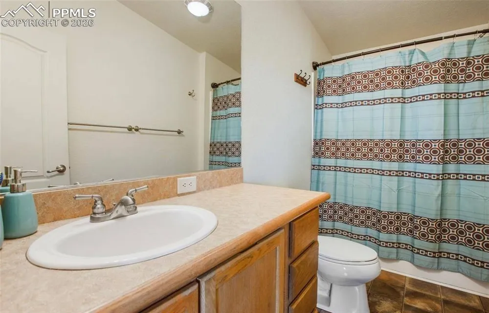 1888 Lakeview Drive Lake George, CO 80827