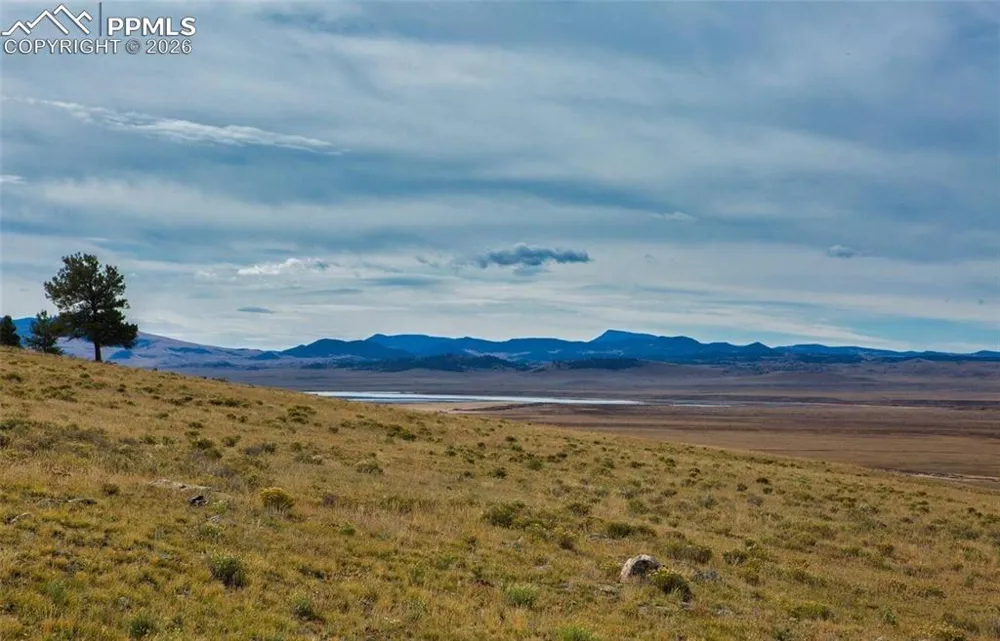 1888 Lakeview Drive Lake George, CO 80827