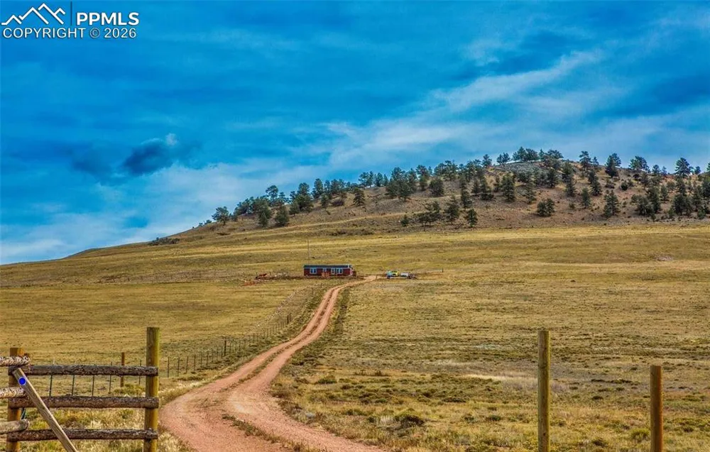 1888 Lakeview Drive Lake George, CO 80827