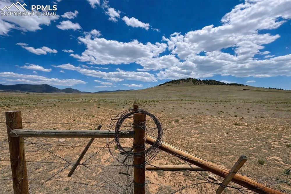 1888 Lakeview Drive Lake George, CO 80827