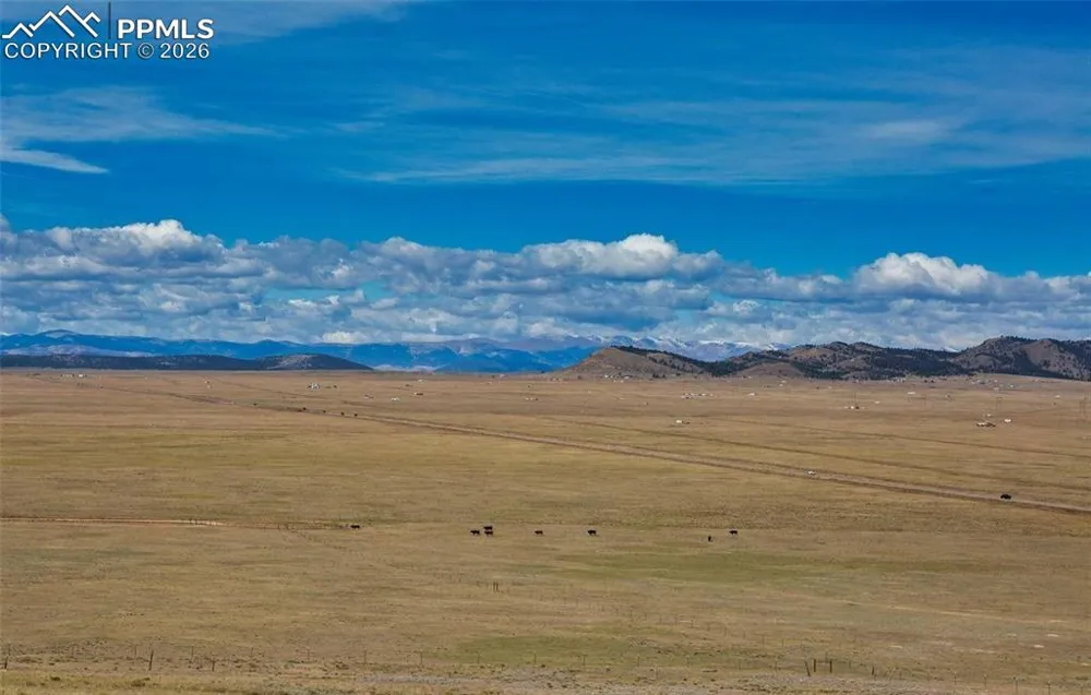 1888 Lakeview Drive Lake George, CO 80827