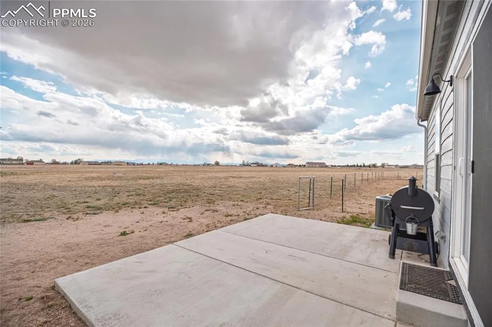 7042 Otoole Drive Calhan, CO 80808