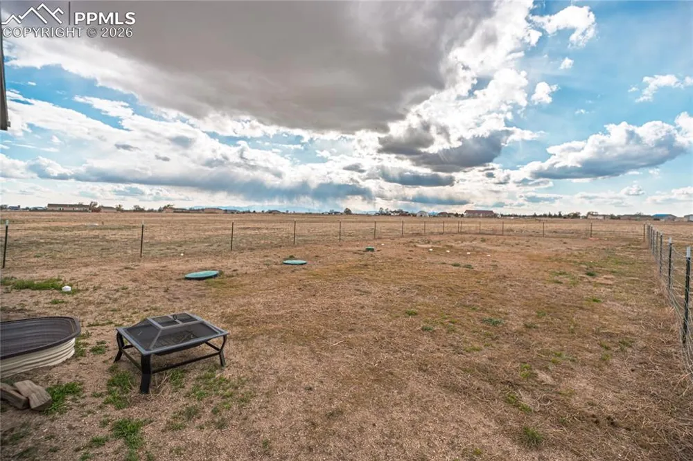 7042 Otoole Drive Calhan, CO 80808