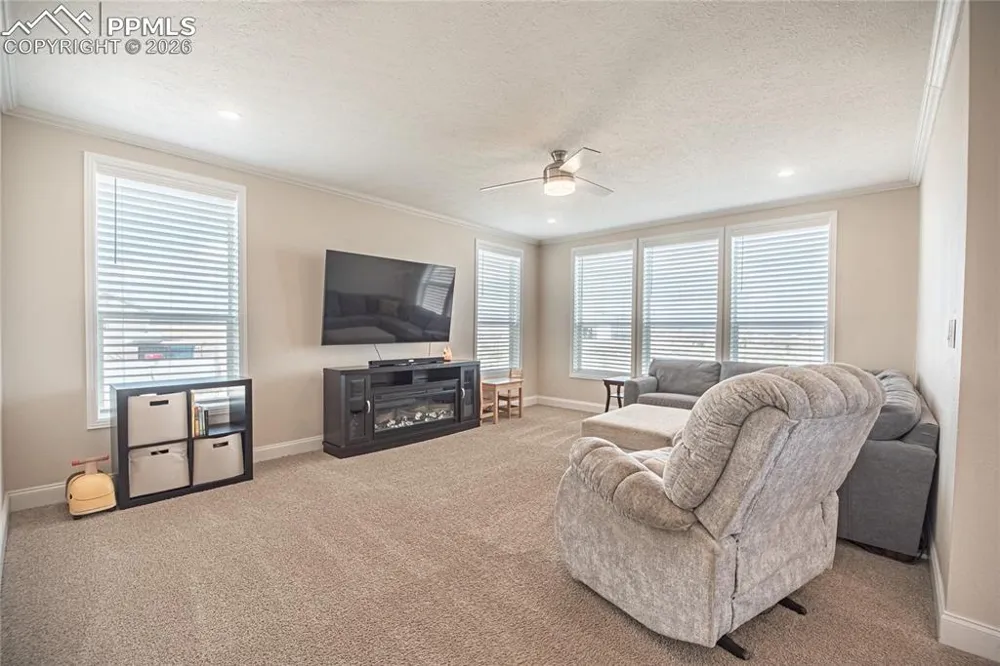 7042 Otoole Drive Calhan, CO 80808