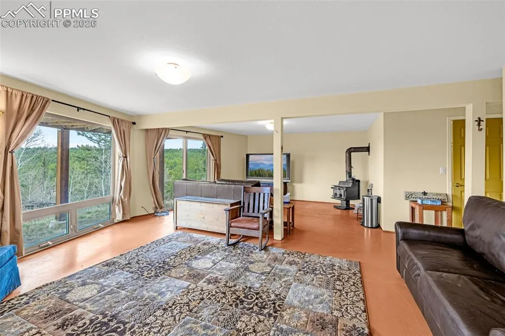 1736 COUNTY ROAD 3 ROAD Florissant, CO 80816