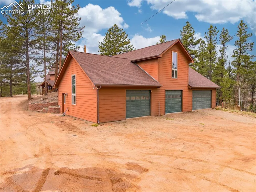 1736 COUNTY ROAD 3 ROAD Florissant, CO 80816