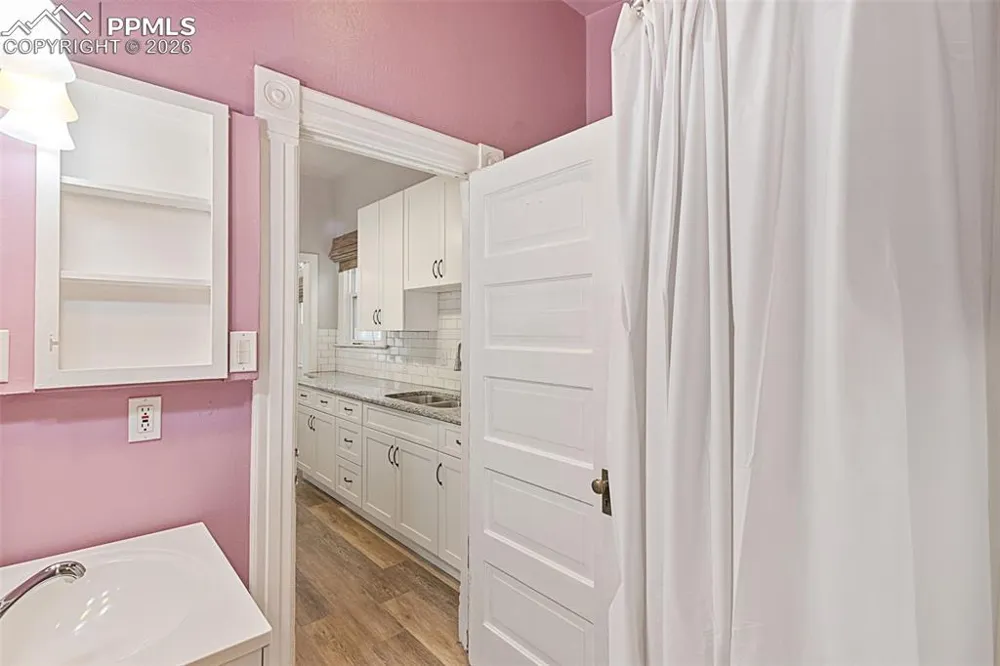 805 Weber Street Colorado Springs, CO 80903