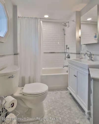 51912 Saint Clair Avenue Spring Lake, NJ 07762