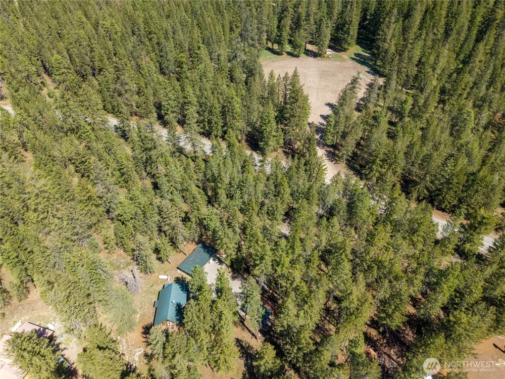651 Lost River Rd Mazama, WA 98833