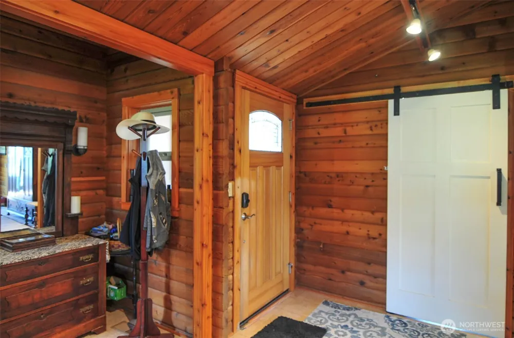 553 Summit Boulevard Manson, WA 98831