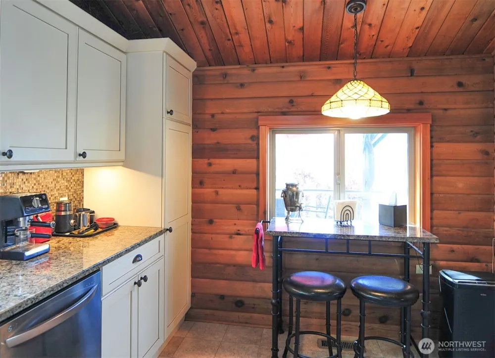 553 Summit Boulevard Manson, WA 98831