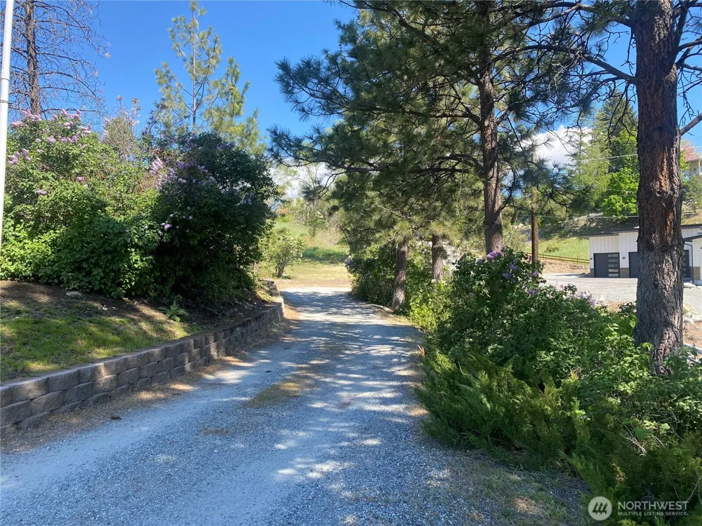 553 Summit Boulevard Manson, WA 98831