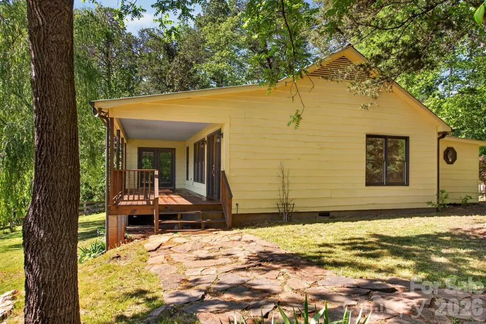 3205 Collinsville Road Columbus, NC 28722