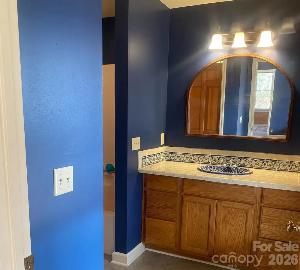 3205 Collinsville Road Columbus, NC 28722