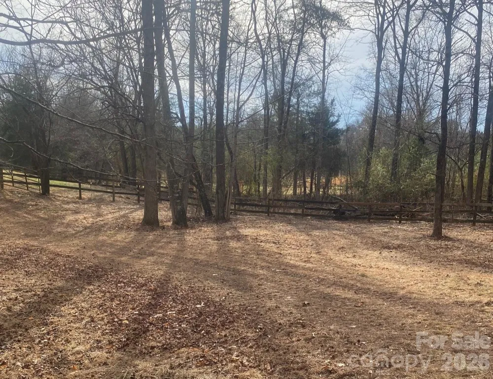 3205 Collinsville Road Columbus, NC 28722