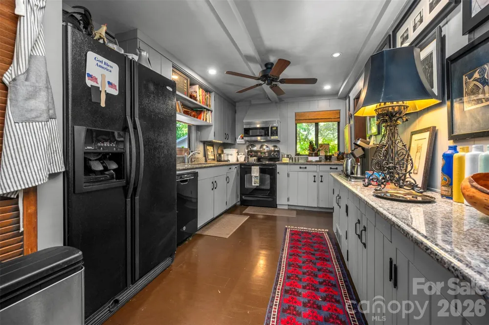 484 Sourwood Ridge Road Tryon, NC 28782