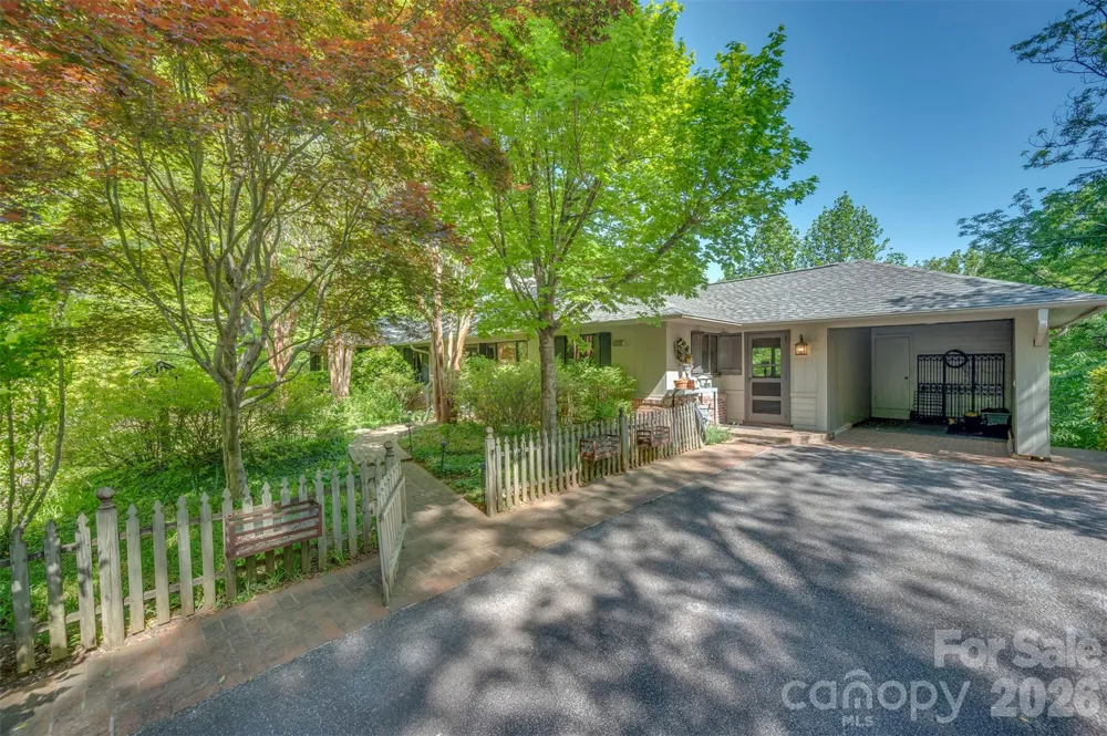 484 Sourwood Ridge Road Tryon, NC 28782