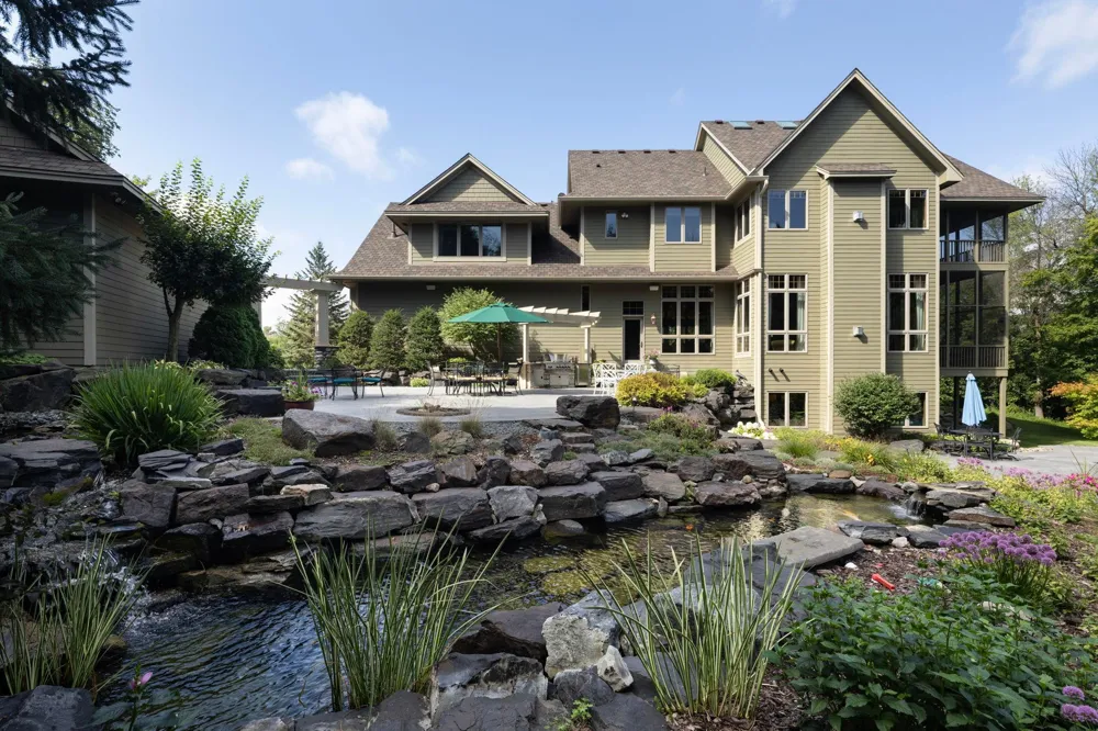 270 North Shore Drive W Orono, MN 55364