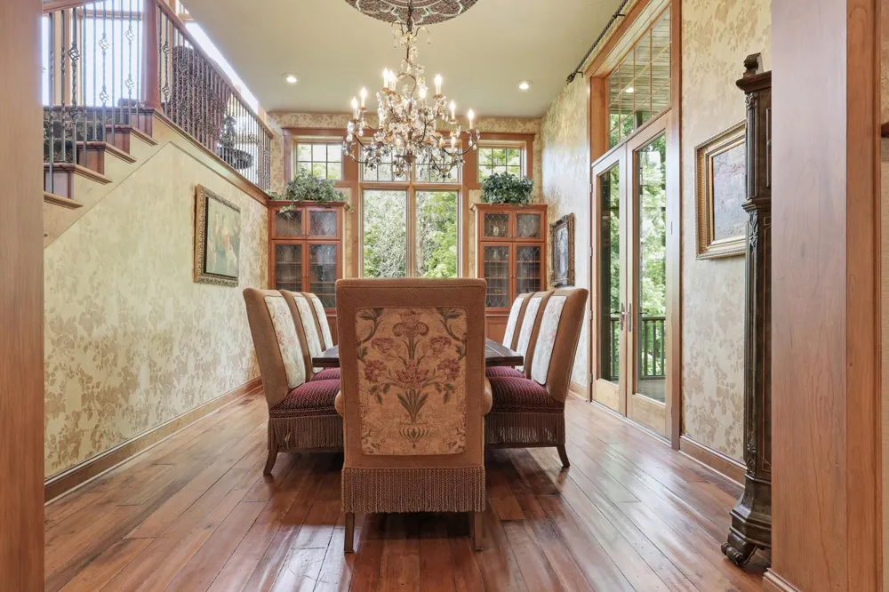 270 North Shore Drive W Orono, MN 55364