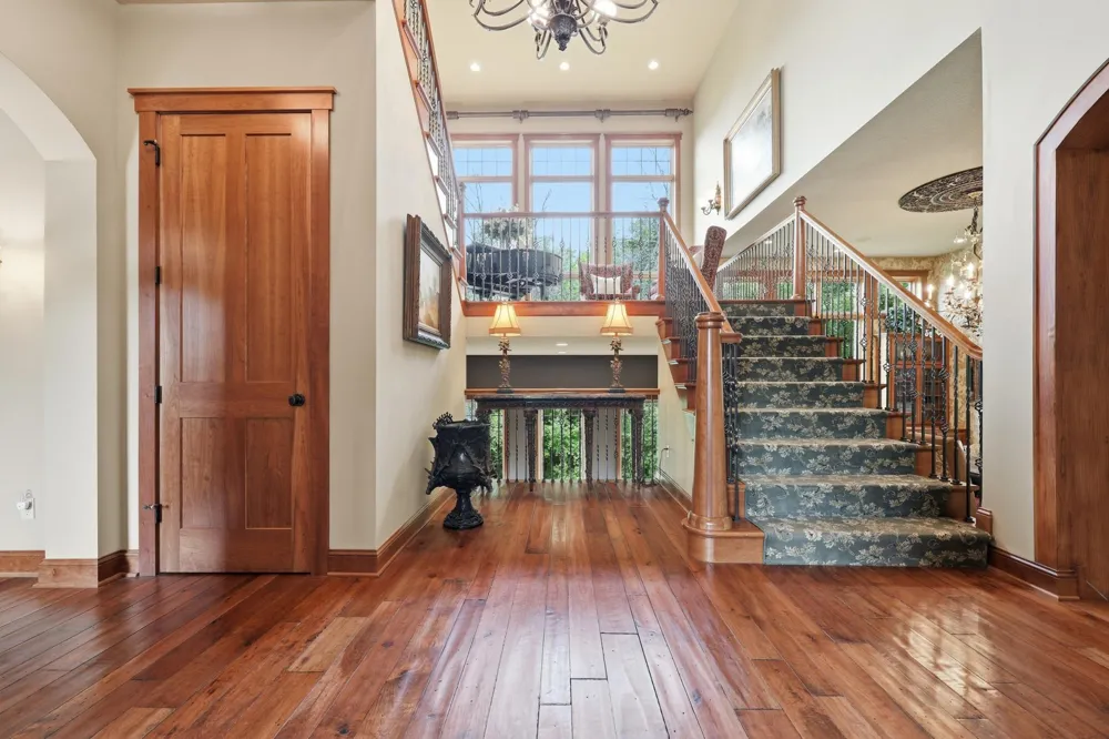 270 North Shore Drive W Orono, MN 55364