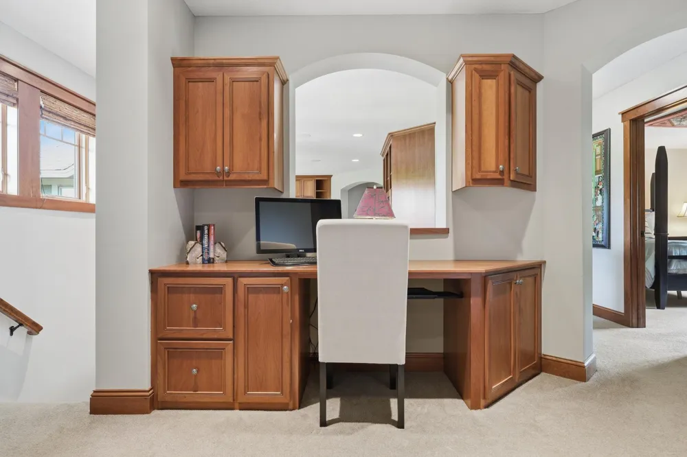 270 North Shore Drive W Orono, MN 55364