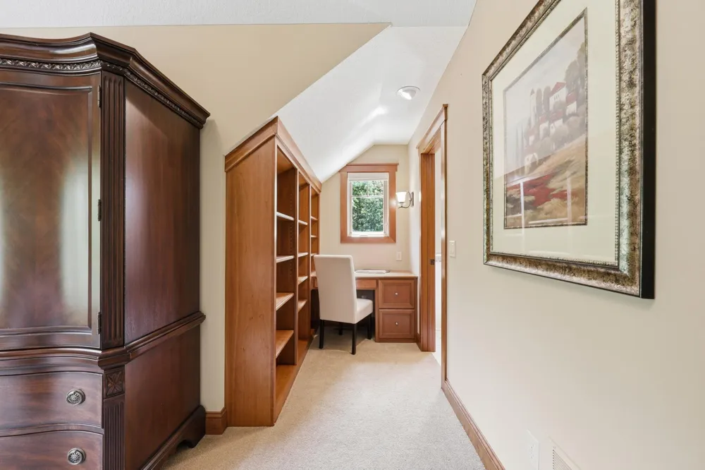270 North Shore Drive W Orono, MN 55364