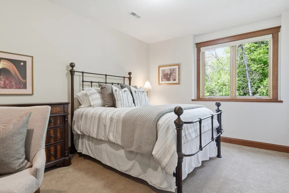 270 North Shore Drive W Orono, MN 55364