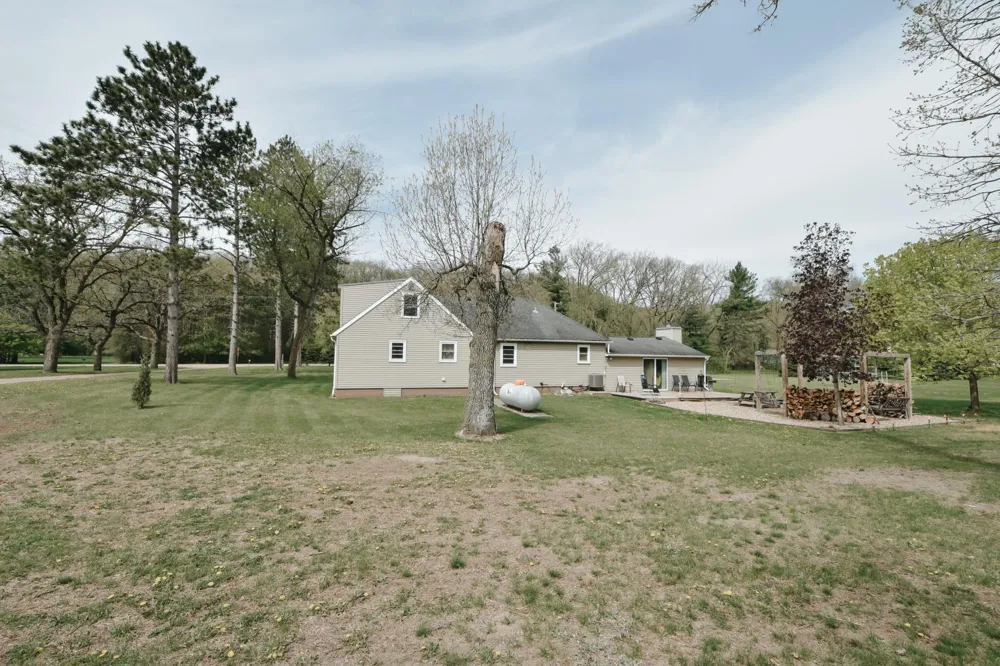 58196 County Road 21 Mazeppa, MN 55956