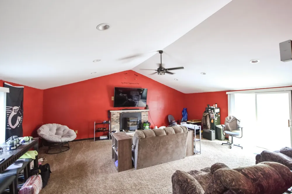 58196 County Road 21 Mazeppa, MN 55956